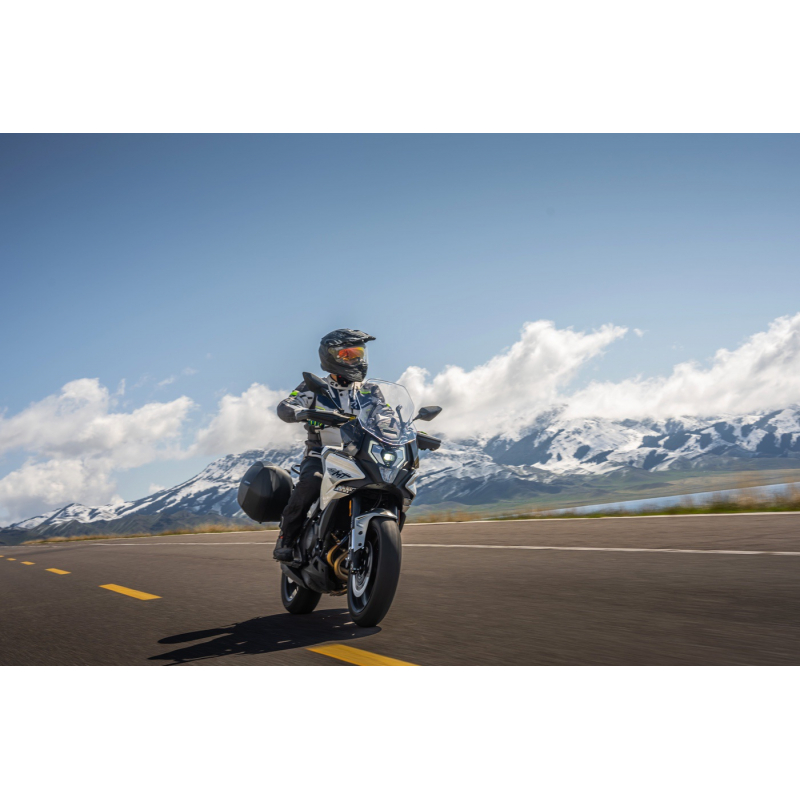 CFMOTO 700MT (ABS)