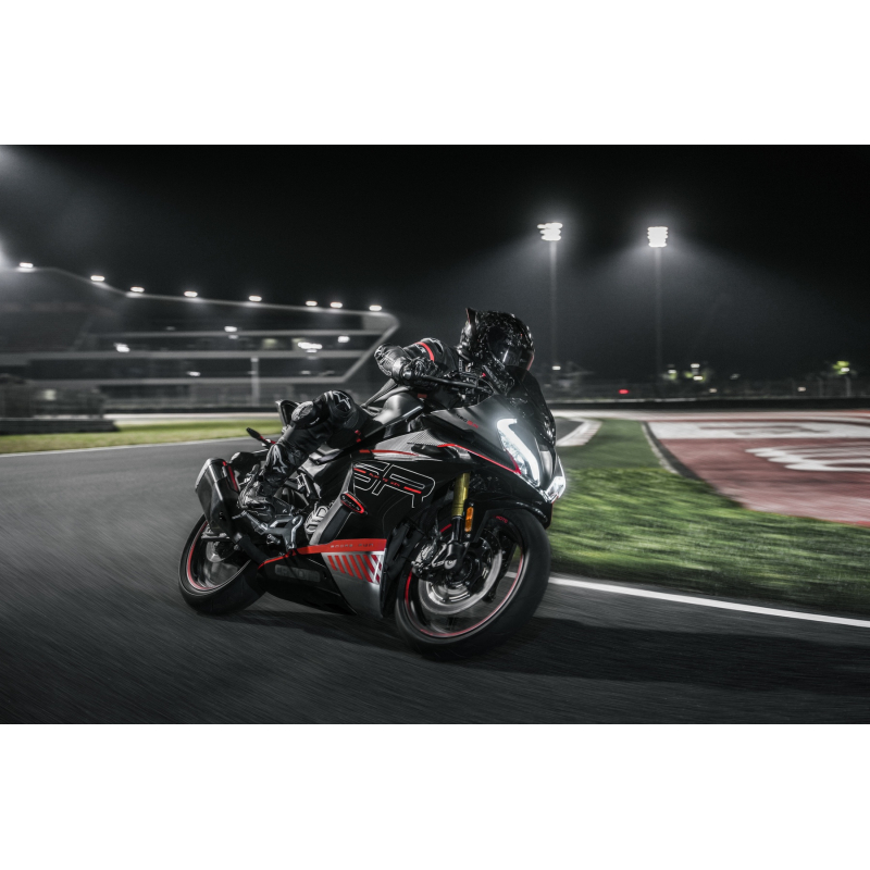 CFMOTO 450 SR (ABS)